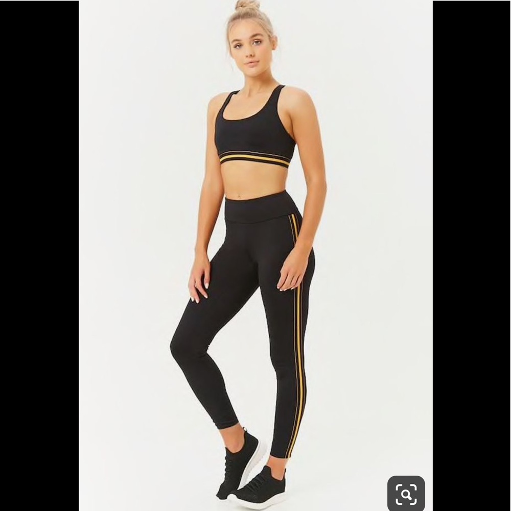 High impact sports bra and active striped leggings